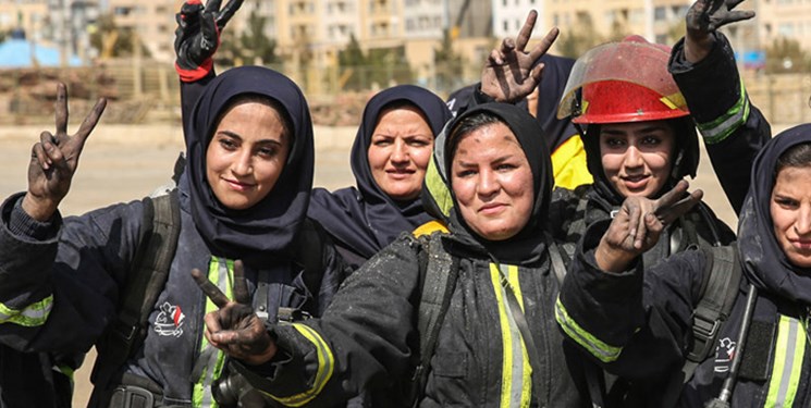 برای نخستین بار در تهران؛ آتش‌نشانان زن از ۷ مهر در عملیات‌ها شرکت می‌کنند