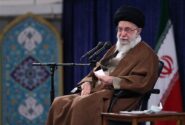 سخنرانی امام خامنه‌ای در جمع بسیجیان آغاز شد