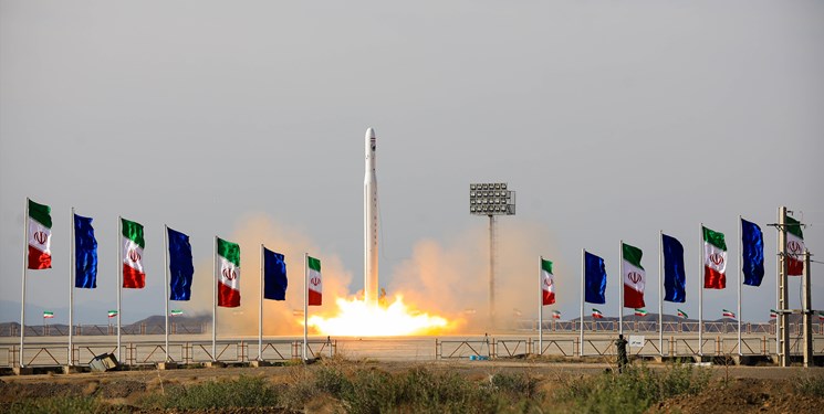 ساخت ماهواره «نور ۳» نشان داد که تهدید و تحریم اثری در عزم دانشمندان ایرانی ندارد