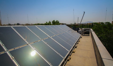 احداث نیروگاه خورشیدی با ظرفیت ۲۰ کیلووات تا پایان امسال