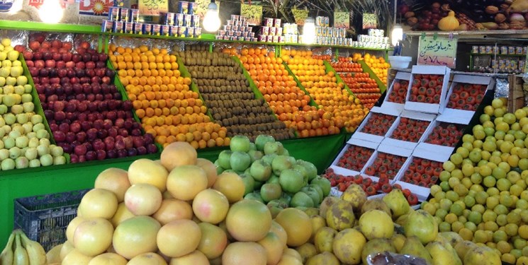 قیمت‌های داغ میوه و سبزیجات در فصل سرما/ میوه‌ای کمتر از ۱۰ هزار تومان در بازار نداریم