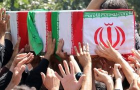 تشییع ۴ شهید تازه تفحص شده در اصفهان
