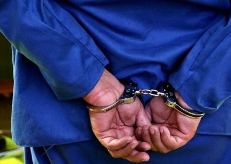 دزد لامپ های معابر در اصفهان دستگیر شد