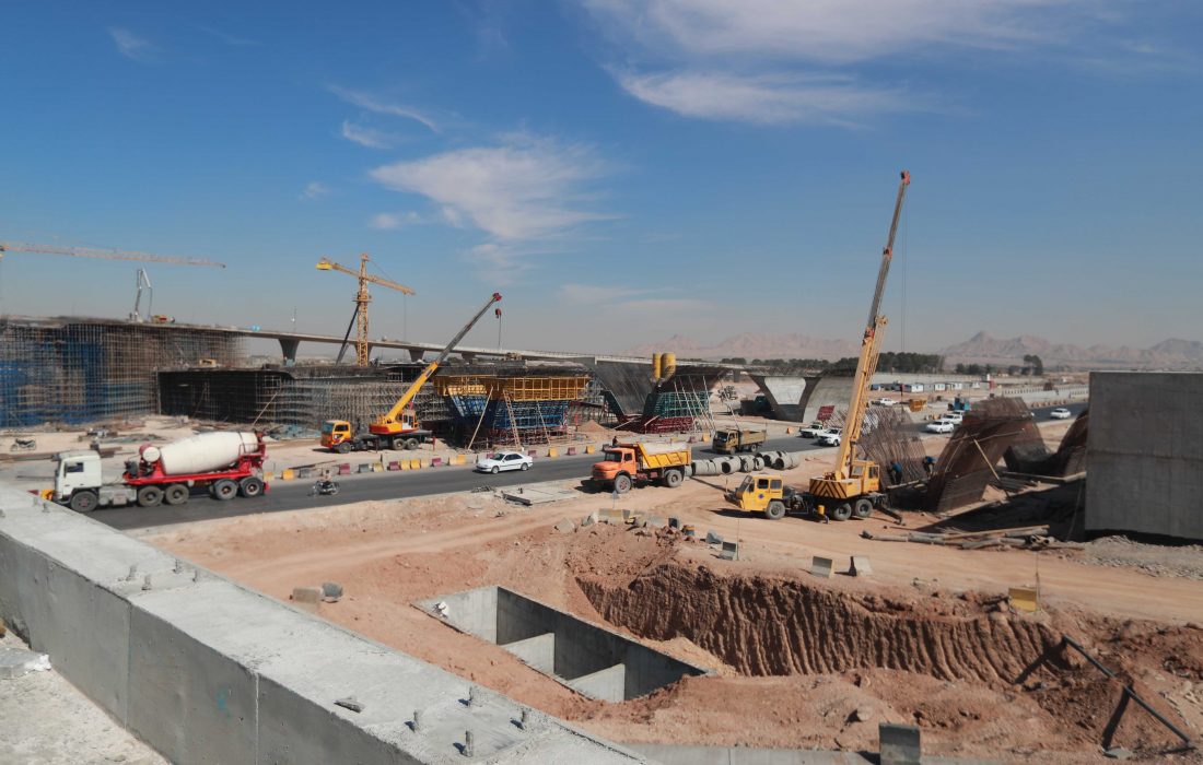 پیشرفت ۴۰ تا ۱۰۰ درصدی مجموعه پروژه های رینگ چهارم شهر اصفهان/ پروژه بزرگ تقاطع غیرهمسطح شهید سلیمانی ۲۰ درصد تا تکمیل نهایی فاصله دارد