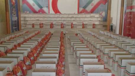 توزیع چهار هزار و ۲۰۰ سبد معیشتی ویژه متاثرین از کرونا در قالب طرح رحمت فاطمی در اصفهان
