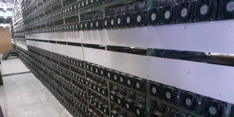 کشف مزرعه غیر مجاز استخراج ارز دیجیتال با ۷۶۰ دستگاه ماینر