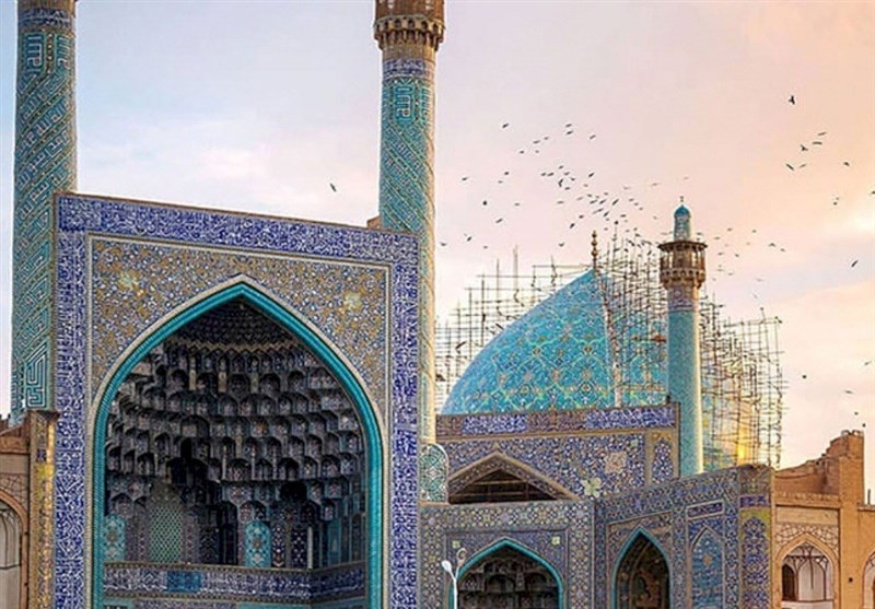 مسجد در فرهنگ اسلامی مرکز ارائه خدمات فرهنگی، عبادی، اجتماعی، سیاسی و دفاعی است