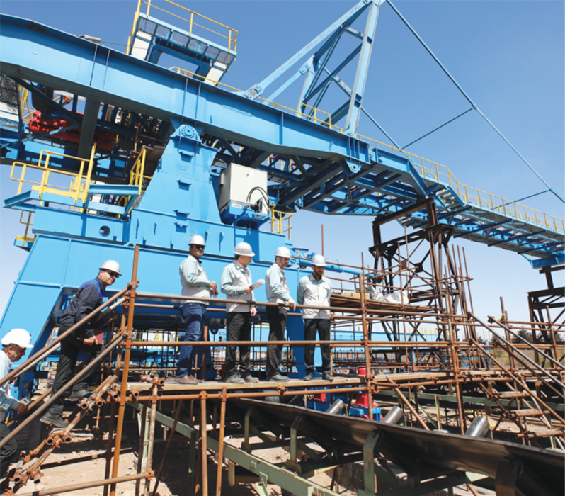 اهتمام فولاد مباركه برای تكمیل ۱۳۰ پروژه جاری