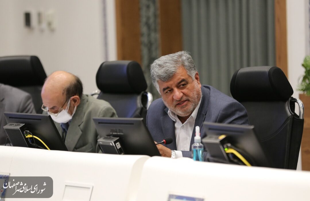 حل مشکلات اصفهان ردیفی در بودجه ندارد
