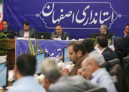 تا پایان تیرماه، برنامه کاهش آلودگی هوای اصفهان تنظیم و ابلاغ شود