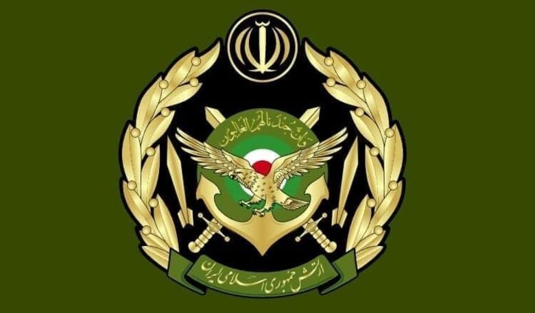 ارتش و سپاه در حال نبرد در  آسمان هستند