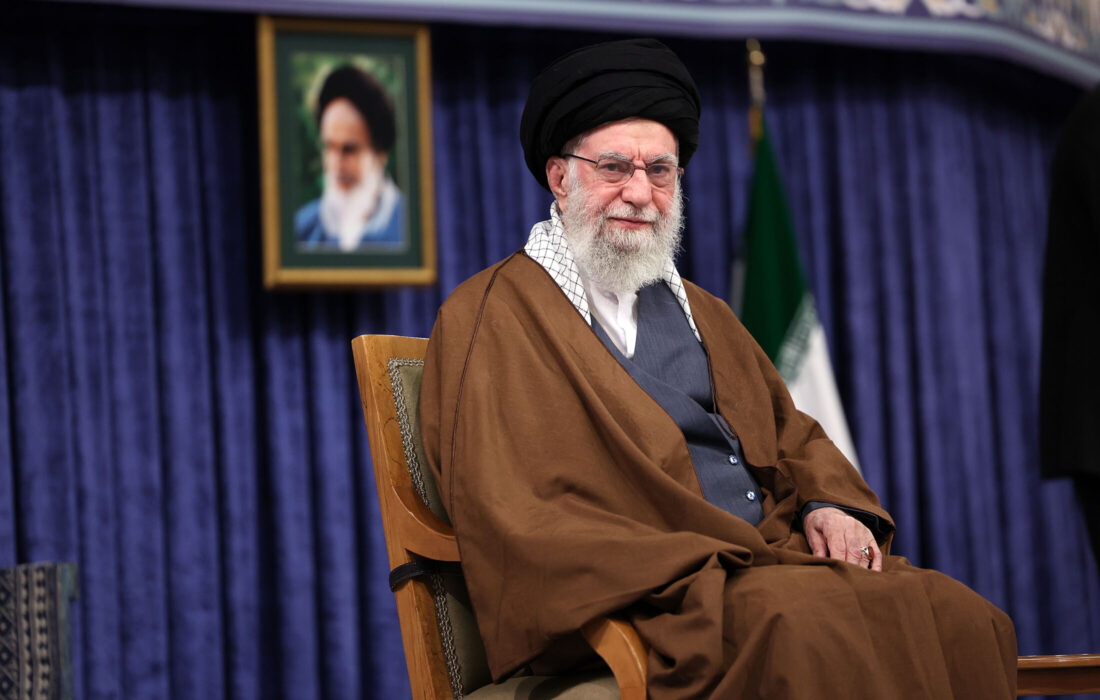 تروریست و مظهر واقعی تروریسم آمریکا است