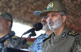 لبخند دشمنان را محو می‌کنیم