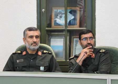 سنگ مزاری مشترک برای شهیدان حاجی‌زاده و محمود باقری+ عکس