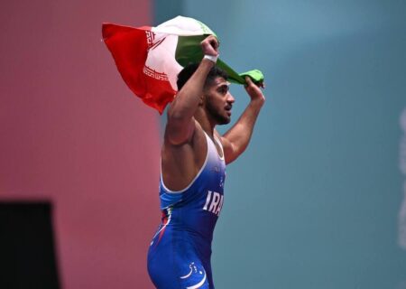 غلامرضا فرخی برترین فرنگی کار جهان شد