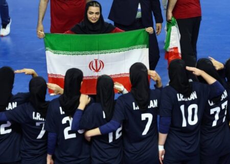 دختران هندبال ایران قهرمان شدند