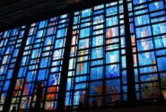 عظیم‌ترین پنجره شیشه‌ای رنگی جهان رونمایی شد