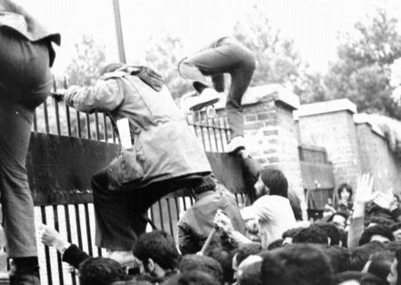 سیزدهم آبان یادآور نسلی است که به جای سکوت، فریاد زد