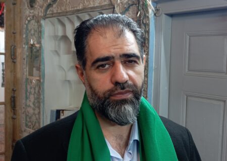 مداحان طلایه‌داران جهاد تبیین و اندیشه‌های مقاومت در جامعه هستند