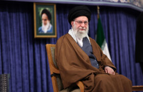 تروریست و مظهر واقعی تروریسم آمریکا است